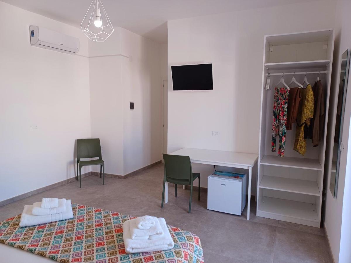 House Salento Central Rooms Torre San Giovanni Ugento Eksteriør billede
