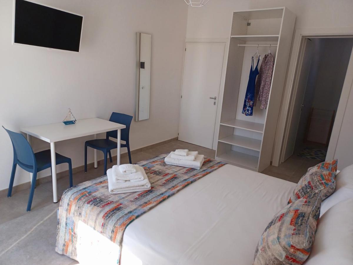 House Salento Central Rooms Torre San Giovanni Ugento Eksteriør billede